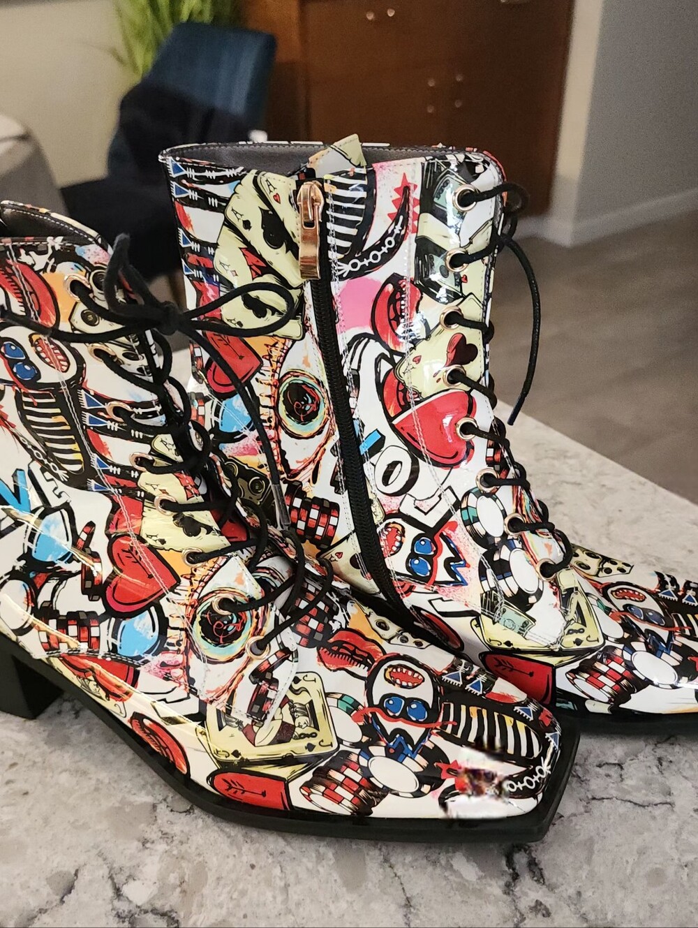 Bold & Beautiful Pop-Art Boots Size 10 - Picture 4 of 10